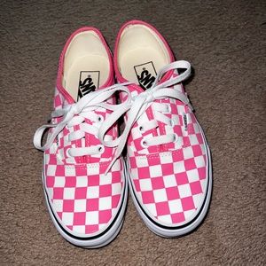 Womens size 6 pink checkered vans